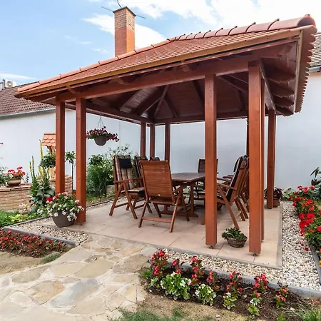 U Stařenky Apartmán Dolní Bojanovice