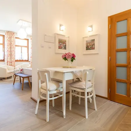 U Stařenky Apartmán *