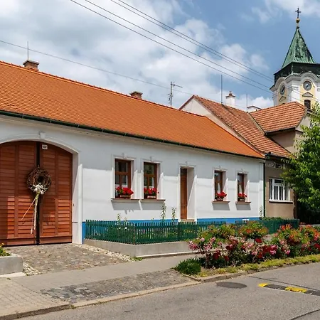 U Stařenky Apartmán Dolní Bojanovice